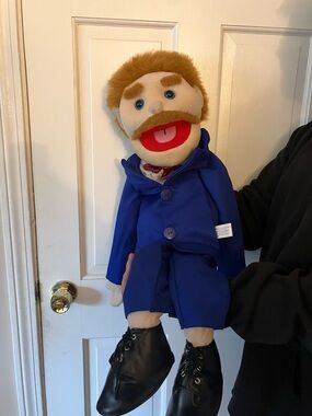 New-Goodman SML Puppet!  Awesome quality and super fun! Brand new- 28” Tall